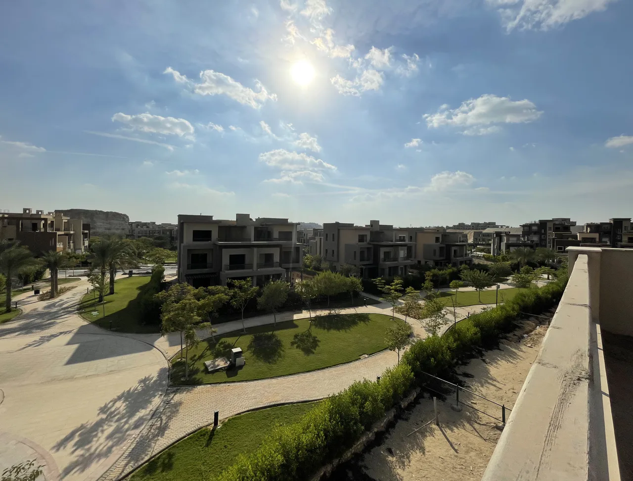 توين هاوس 4 غرف في نيو جيزة من جي للتطوير العقاري للبيع في مدينة السادس من أكتوبر | Forsa Property