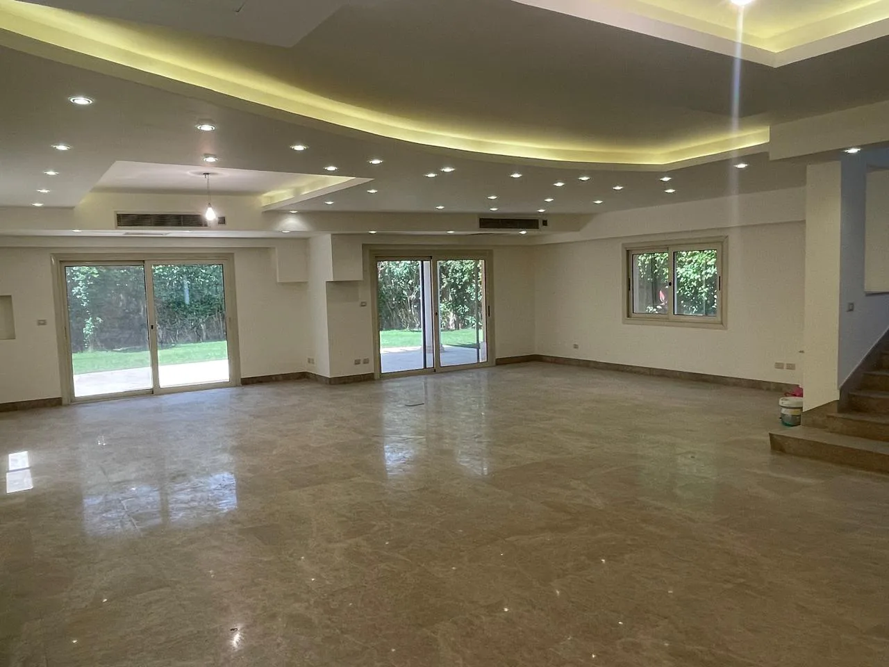 فيلا 5 غرف في قطامية هيلز من الأهلي صبور للتطوير العقاري للبيع في مدينة القاهرة الجديدة | Forsa Property