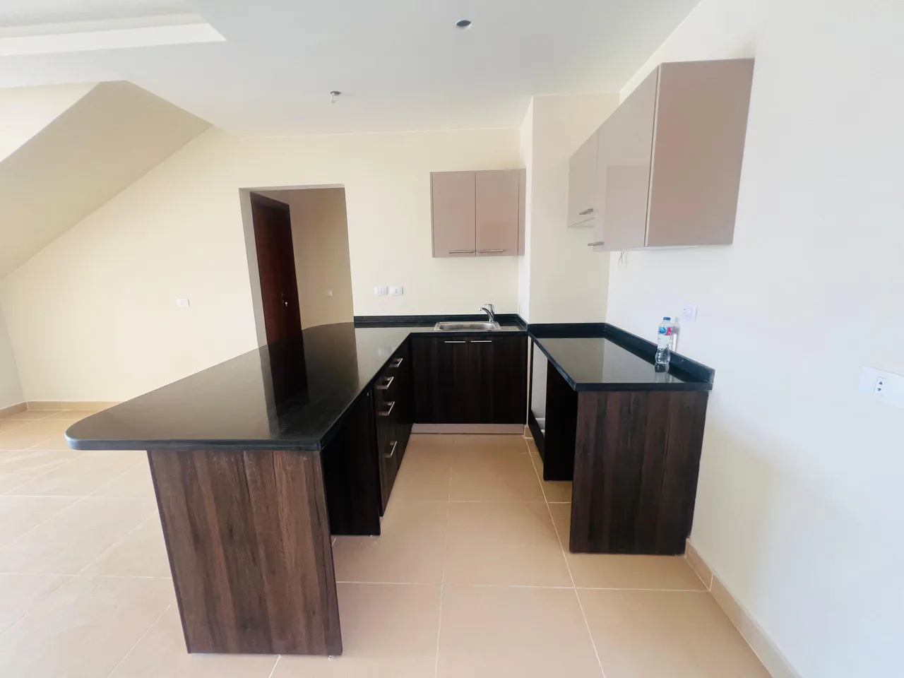 بنتهاوس 4 غرف في أزها من مدار للتطوير العقاري للبيع في العين السخنة | Forsa Property