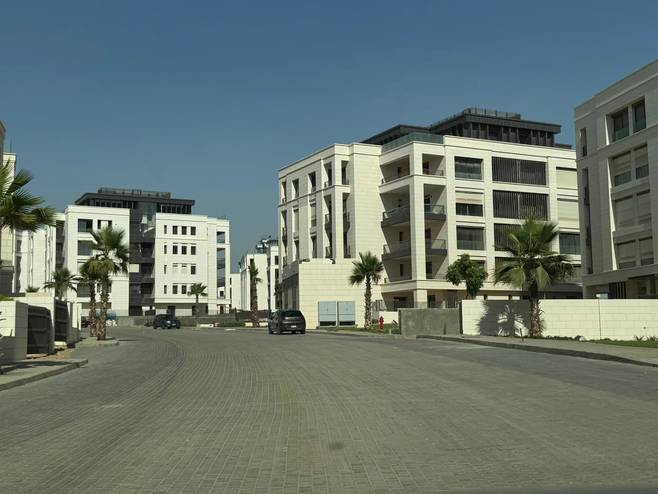 شقة 3 غرف في القطامية كريكس من قطامية جروب للبيع في مدينة القاهرة الجديدة | Forsa Property
