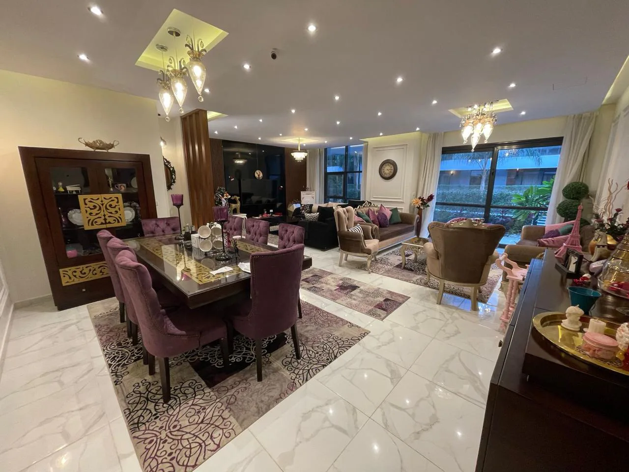 شقة 4 غرف مع حديقة في الباتيو كازا من لافيستا للتطوير العقاري للبيع في مدينة الشروق | Forsa Property شقة 4 غرف مع حديقة في الباتيو كازا من لافيستا للتطوير العقاري للبيع في مدينة الشروق | Forsa Property