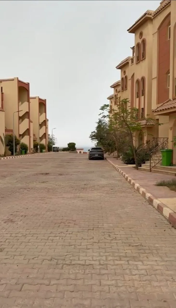 توين هاوس 4 غرف مع حديقة في لاسيرينا السخنة من لا سيرنا جروب للبيع في العين السخنة | Forsa Property