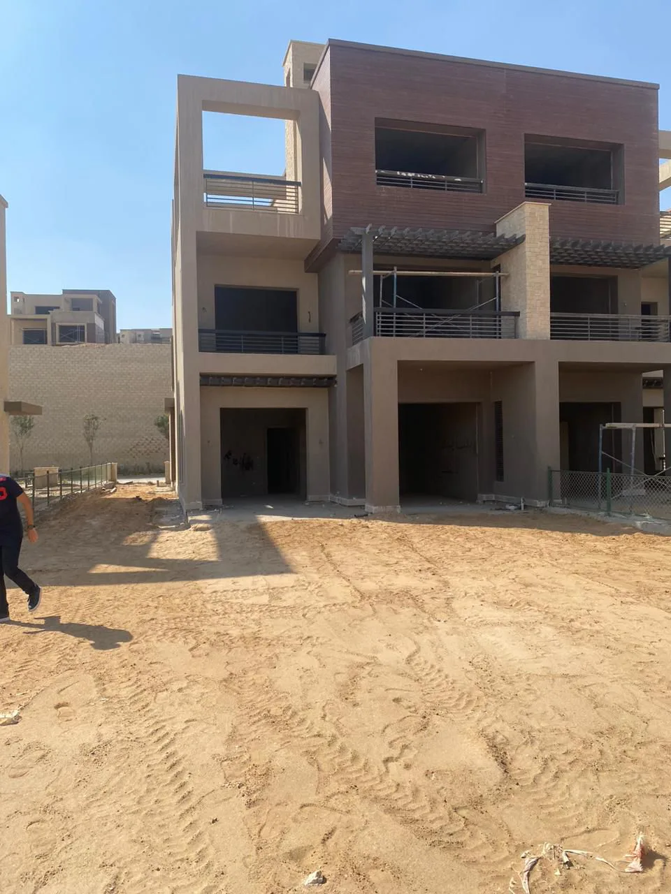 توين هاوس 3 غرف في نيو جيزة من جي للتطوير العقاري للبيع في مدينة السادس من أكتوبر | Forsa Property