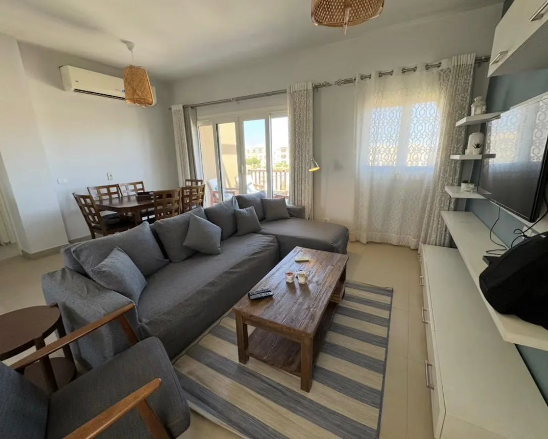 شقة غرفتين في ووتر سايد كوندوز من أوراسكوم مصر للتطوير العقاري للبيع في الجونة | Forsa Property