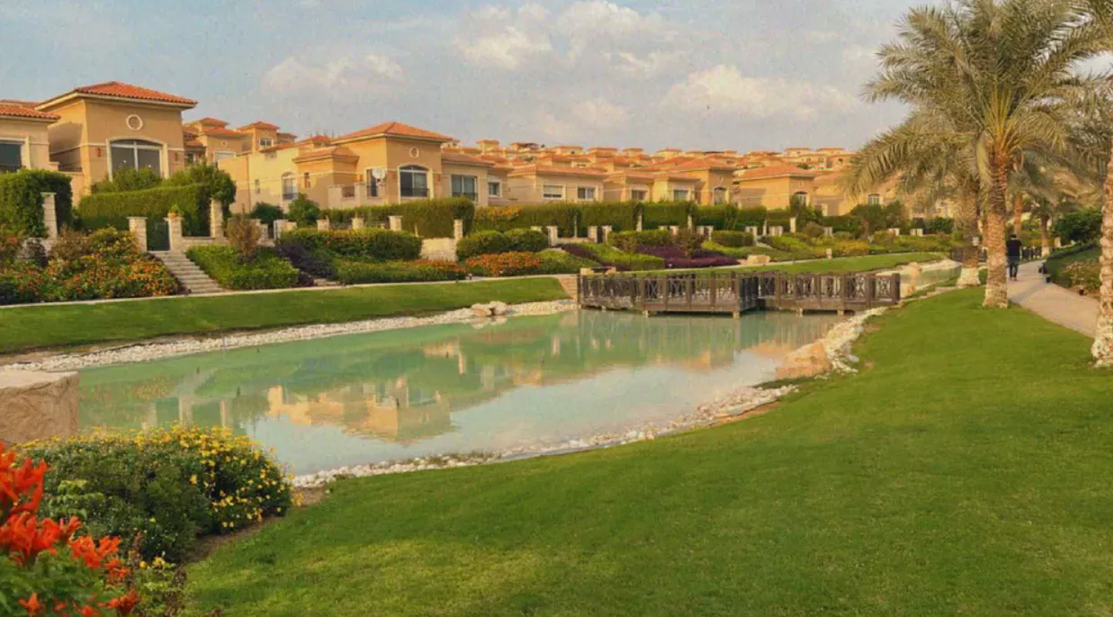 فيلا 3 غرف في ستون بارك من بايونيرز بروبرتيز للتنمية العمرانية (بي آر إي جروب) للبيع في مدينة القاهرة الجديدة | Forsa Property