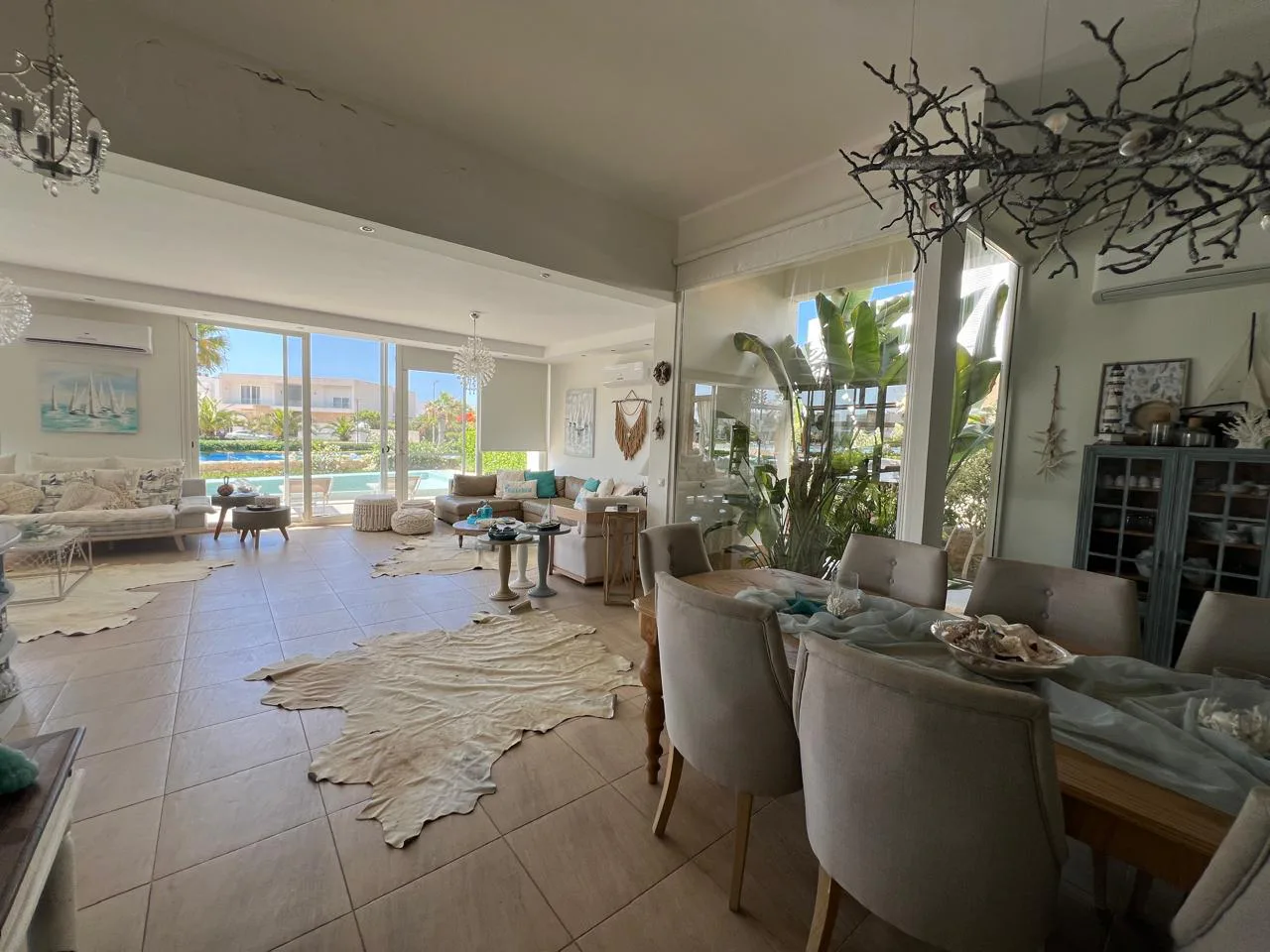 فيلا 6 غرف في سيشيل سيدي عبد الرحمن من جي للتطوير العقاري للبيع في الساحل الشمالي | Forsa Property