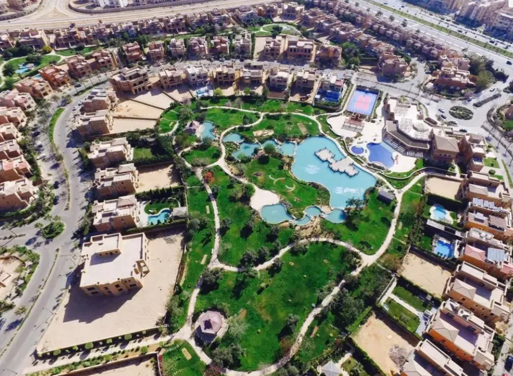 فيلا 6 غرف في بلاجيو من الشركة العربية للتنمية العقارية (أركو مصر) للبيع في مدينة القاهرة الجديدة | Forsa Property