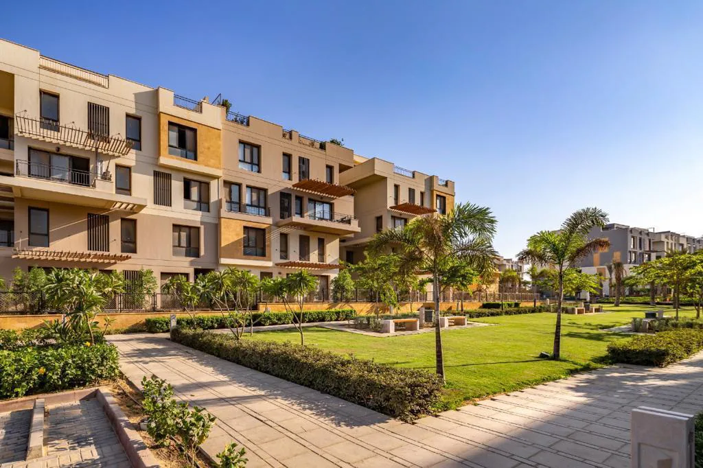 دوبلكس 4 غرف مع حديقة في ايست تاون من سوديك للبيع في مدينة القاهرة الجديدة | Forsa Property